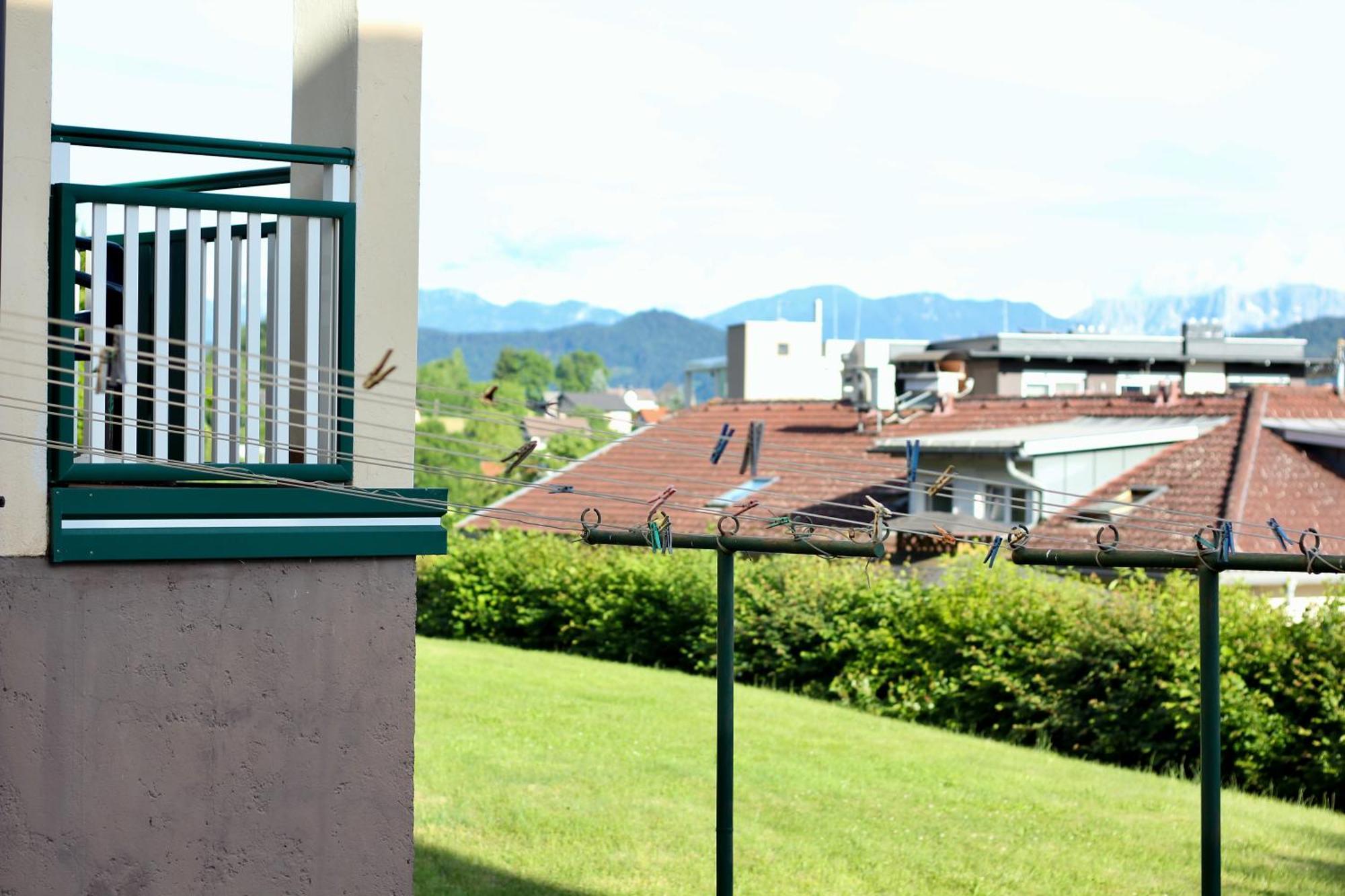 Self-Check In Apartmenthotel Seeglueck Portschach am Woerthersee Exterior photo
