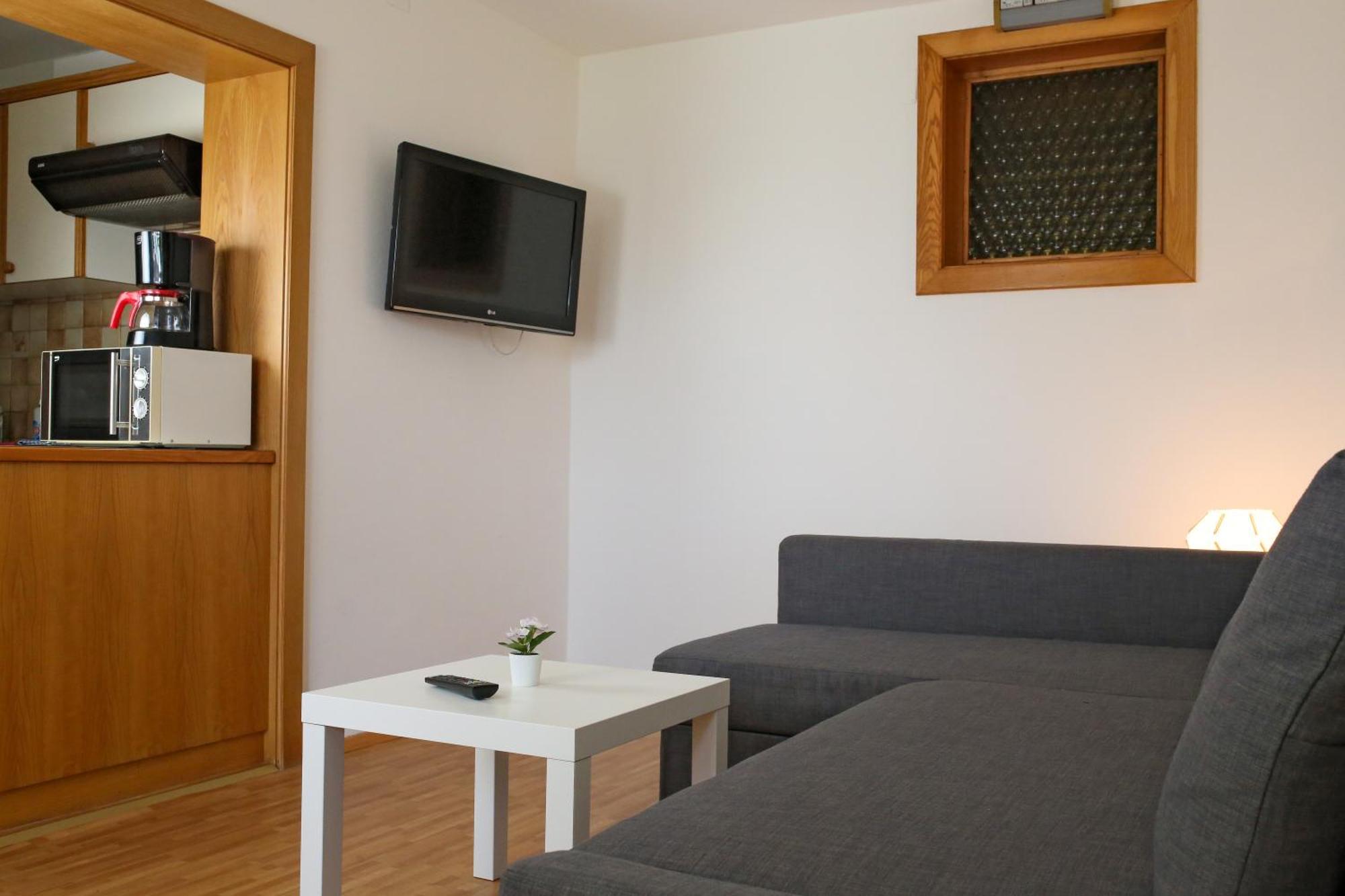 Self-Check In Apartmenthotel Seeglueck Portschach am Woerthersee Exterior photo