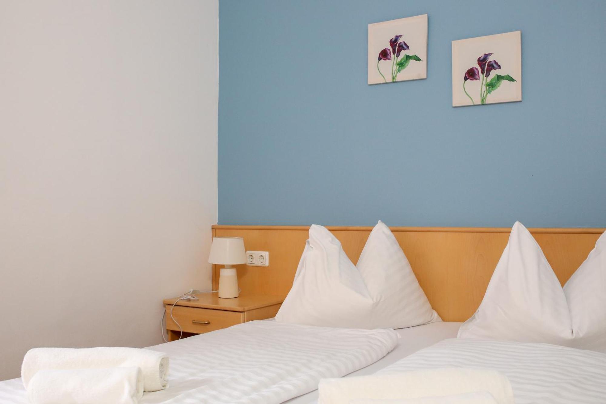 Self-Check In Apartmenthotel Seeglueck Portschach am Woerthersee Exterior photo