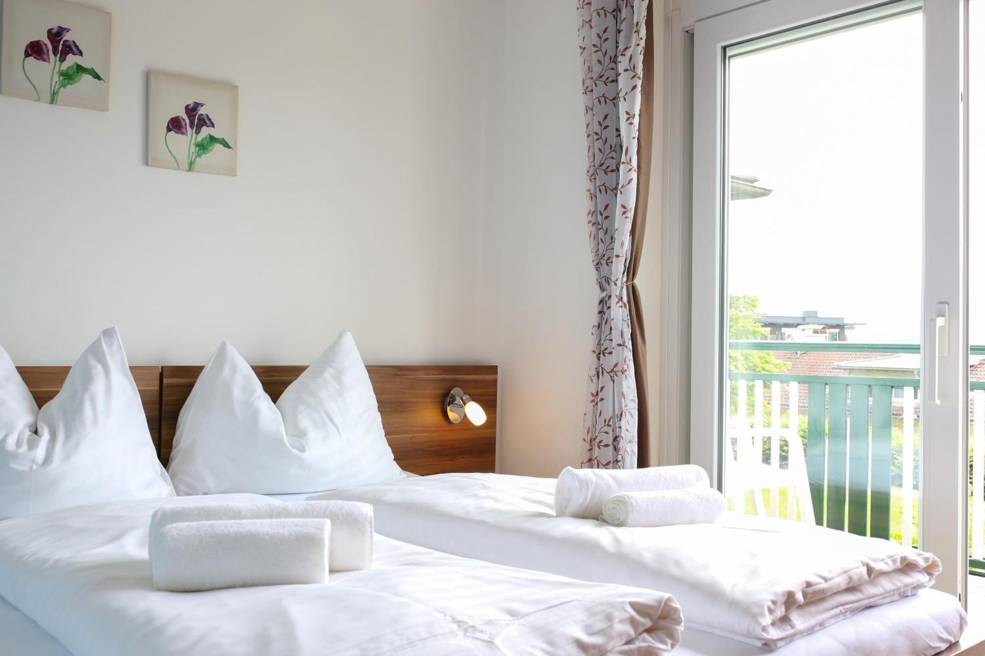 Self-Check In Apartmenthotel Seeglueck Portschach am Woerthersee Exterior photo